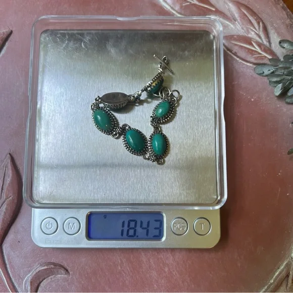 925 Sterling Silver Green Kingman Turquoise Toggle Bracelet 7.25” Southwest